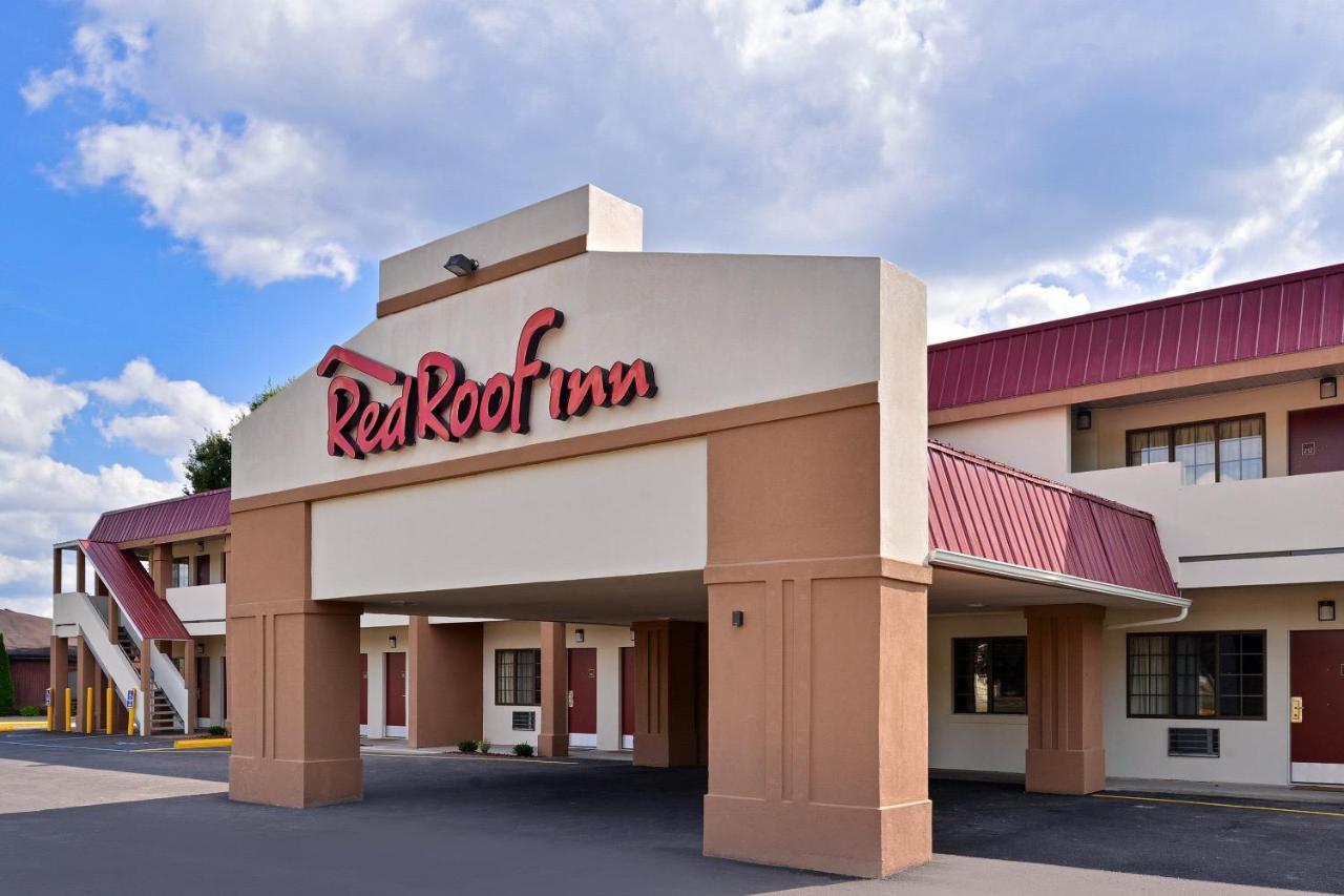 Red Roof Inn Marietta Exterior photo
