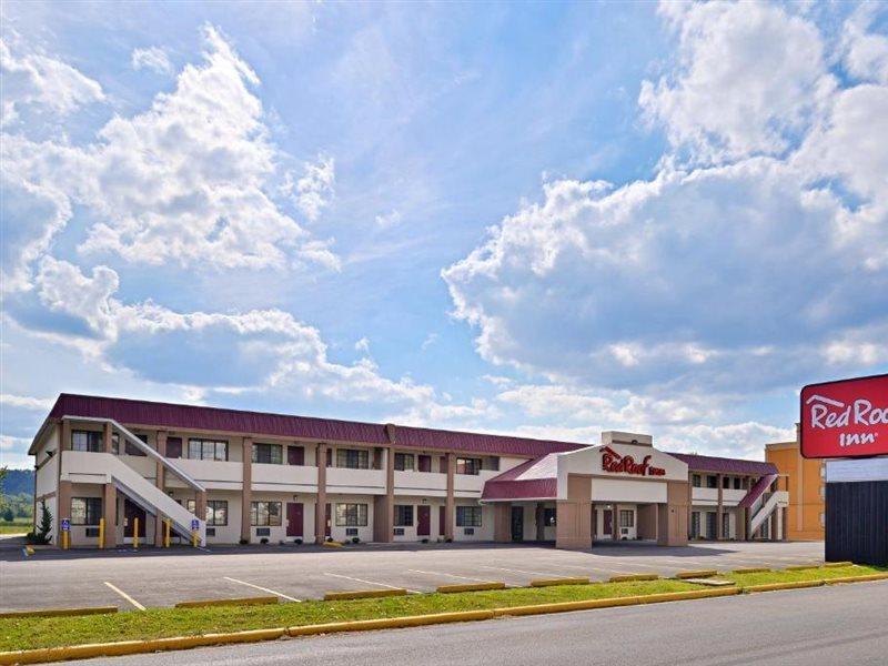 Red Roof Inn Marietta Exterior photo