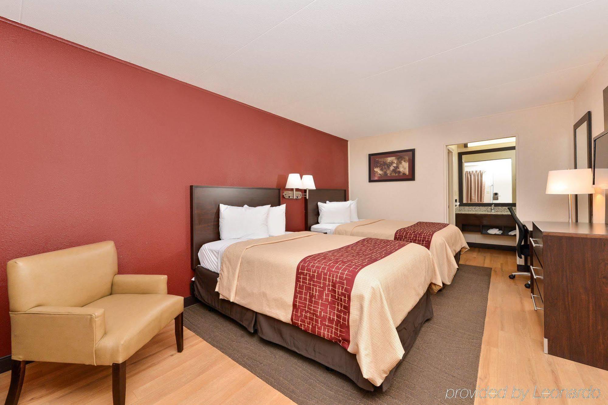 Red Roof Inn Marietta Exterior photo
